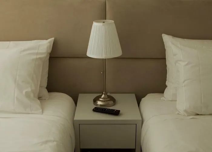 Nightingale * Oporto